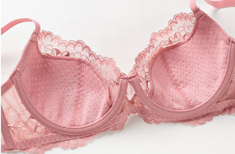 On The Daily Lace Bra Set