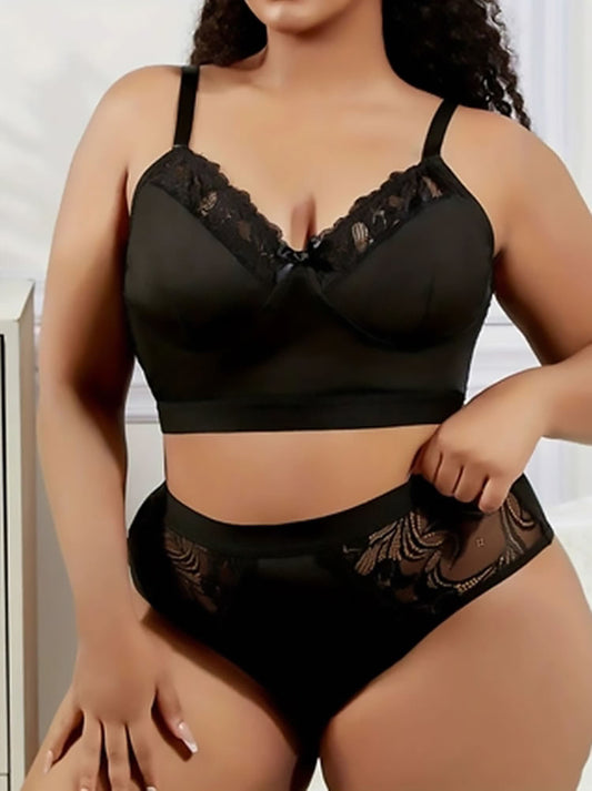 Elegant Black Lace Plus Size Lingerie Set
