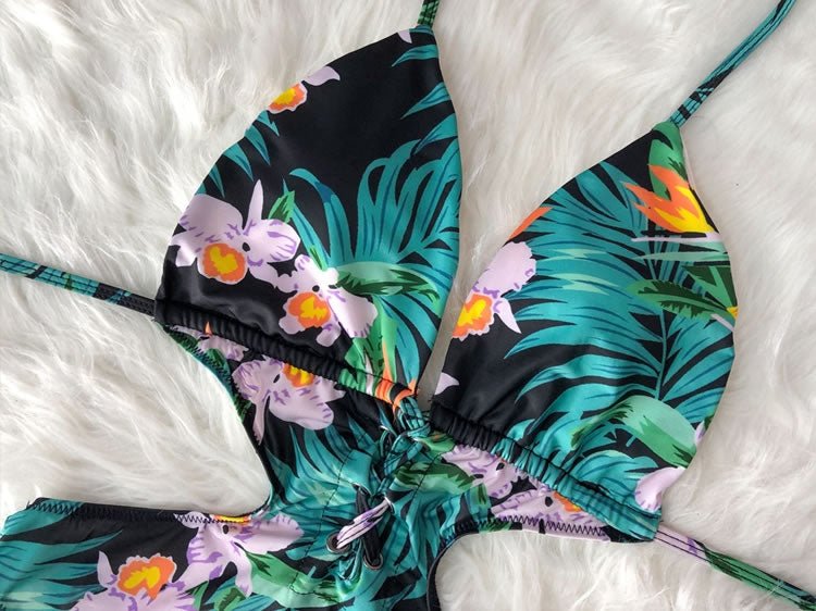 Coulor Me Wild - Late Night Lingerie