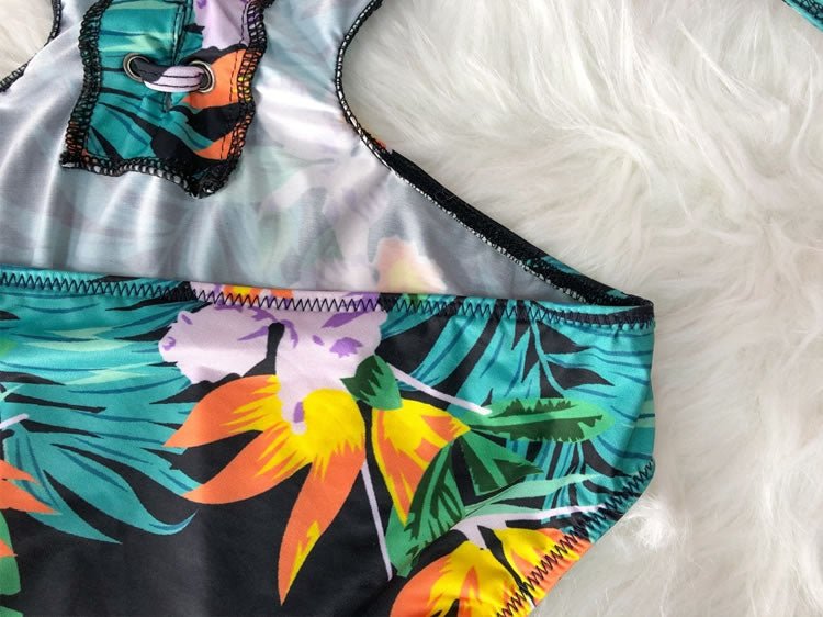 Coulor Me Wild - Late Night Lingerie