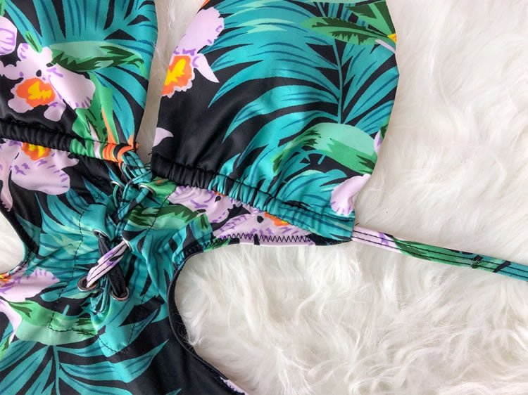 Coulor Me Wild - Late Night Lingerie