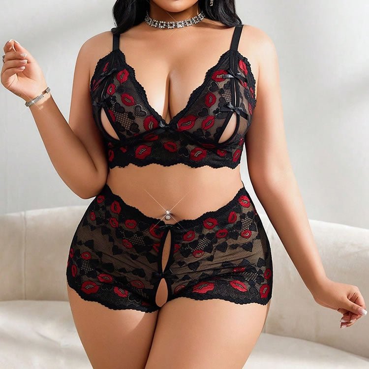 Plus-Size Black Lingerie Set with Red Lip Print - Late Night Lingerie